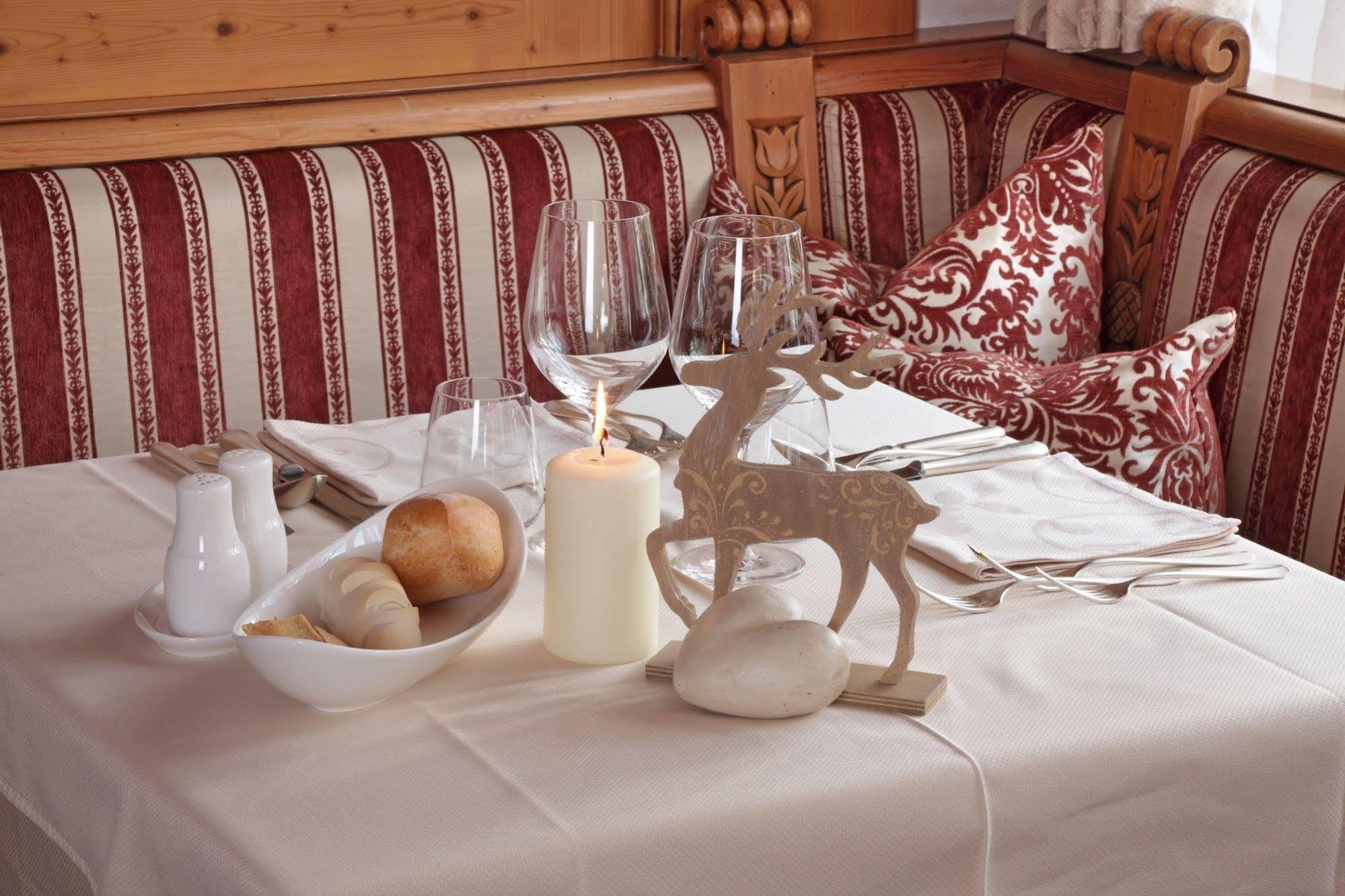 Hotel Colbricon Beauty & Relax San Martino Di Castrozza Exterior foto