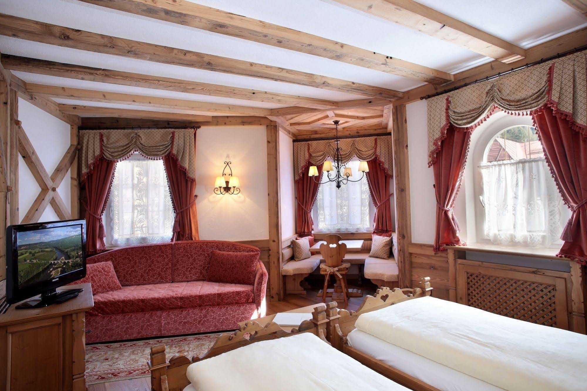 Hotel Colbricon Beauty & Relax San Martino Di Castrozza Exterior foto